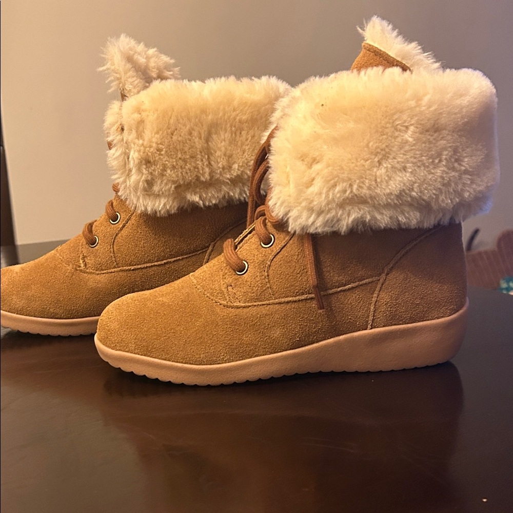 NWT Style & Co. Macys Cozy Tan Faux Fur Lined Boots